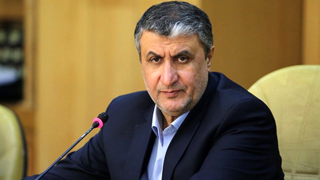 اسلامی: صنعت هسته‌ای با هیچ بمبارانی نابود نخواهد شد
